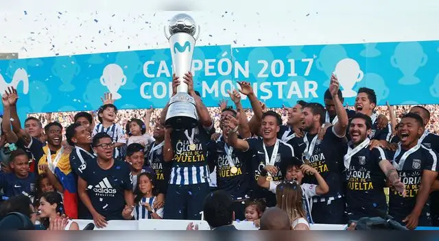 Jugó en Atlético de Madrid, campeonó con Alianza Lima y hoy juega en tercera división
