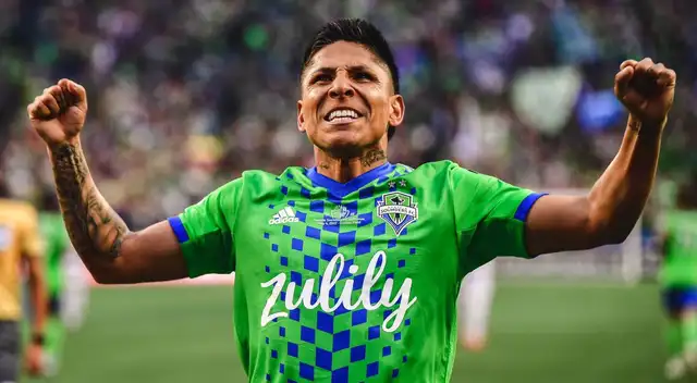 Raúl Ruidíaz anotó un doblete en la segunda final de la Concachampions ante Pumas UNAM.