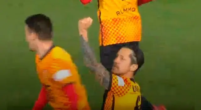 Gianluca Lapadula volvió a ser titular con Benevento después de casi dos meses. Foto: captura Gianluca Lapadula volvió a ser titular con Benevento después de casi dos meses. Foto: captura