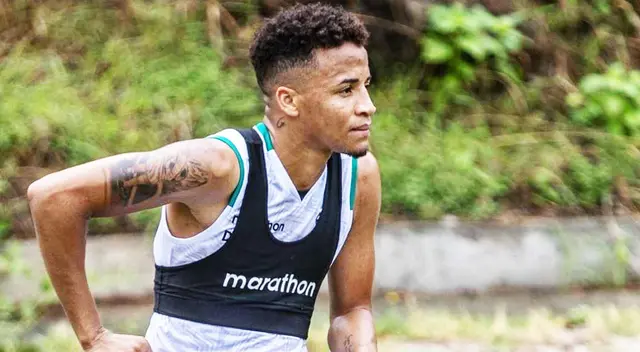 Byron Castillo se formó en el club ecuatoriana Norte América. Byron Castillo se formó en el club ecuatoriana Norte América.