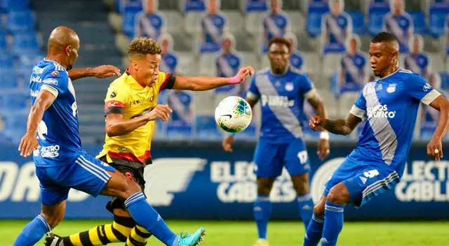 En 2015, Emelec rechazó a Byron por irregularidades en su documentación. En 2015, Emelec rechazó a Byron por irregularidades en su documentación.