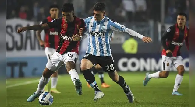 Racing es líder con 12 puntos y Melgar queda en el segundo lugar con 9 unidades. Racing es líder con 12 puntos y Melgar queda en el segundo lugar con 9 unidades.