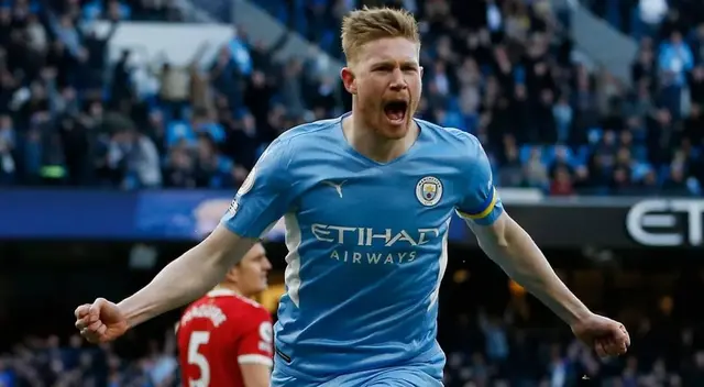 Kevin de Bruyne podría proclamarse bicampeón en la Premier League junto al Manchester City.