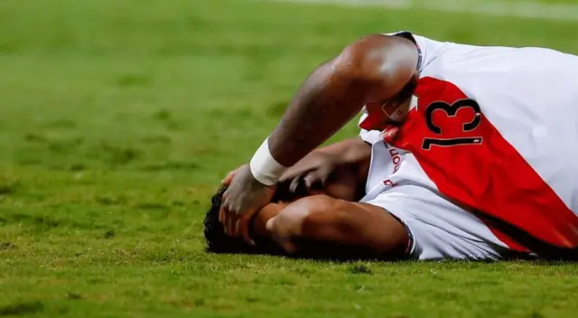 Renato Tapia podría perderse el duelo ante Nueva Zelanda. Renato Tapia podría perderse el duelo ante Nueva Zelanda.