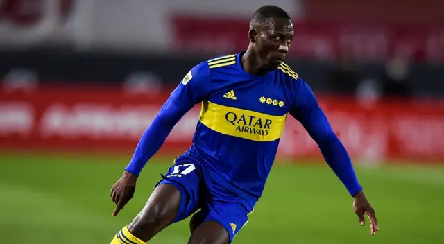 Luis Advíncula estaría lesionado tras final de Boca Juniors. Luis Advíncula estaría lesionado tras final de Boca Juniors.