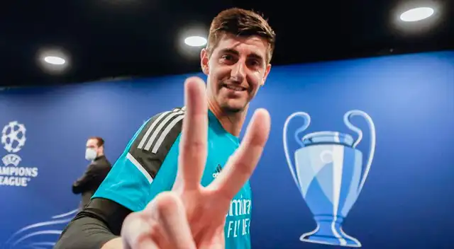 Thibaut Courtois calienta la previa de la final de Champions League 2021-22