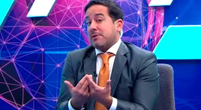 Óscar del Portal mantuvo su anilo de compromiso en la transmisión Fútbol en América Óscar del Portal mantuvo su anilo de compromiso en la transmisión Fútbol en América
