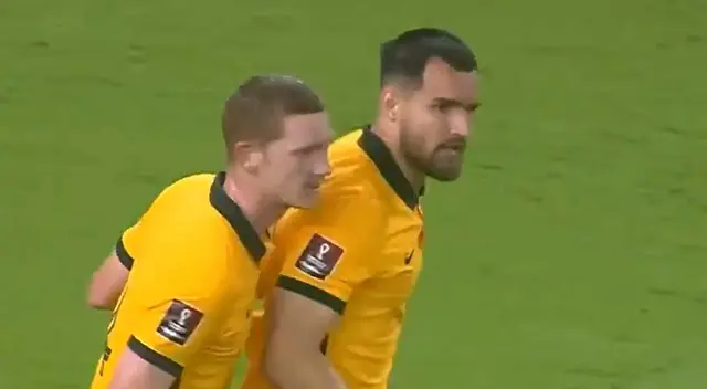 Australia ganó 2-1 a Jordania