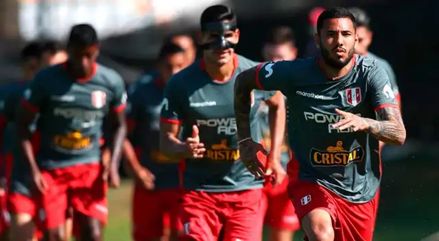 Selección Peruana cumplió un día más de entrenamiento en Barcelona. Selección Peruana cumplió un día más de entrenamiento en Barcelona.