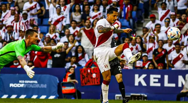 Gianluca Lapadula y el gol que le anotó a Nueva Zelanda Gianluca Lapadula y el gol que le anotó a Nueva Zelanda