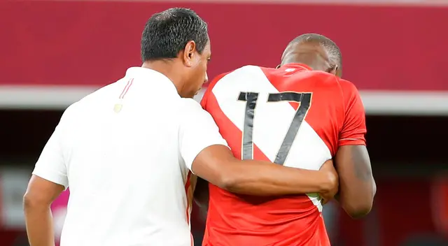 Luis Advíncula no contuvo las lágrimas tras eliminación de Perú Luis Advíncula no contuvo las lágrimas tras eliminación de Perú