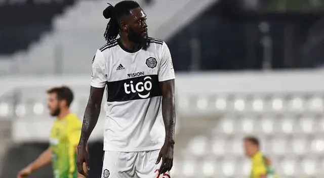 Solo jugó cuatro partidos y Olimpia deberá pagarla un millonario monto. Solo jugó cuatro partidos y Olimpia deberá pagarla un millonario monto.