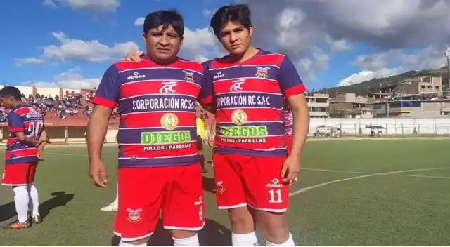 Willian y Zamir Rondo juegan en el Racing Club de Huamachuco.