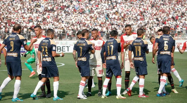 <strong>Alianza Lima y Universitario se enfrentaron en abril pasado. Foto: Luis Jiménez.</strong> <strong>Alianza Lima y Universitario se enfrentaron en abril pasado. Foto: Luis Jiménez.</strong>