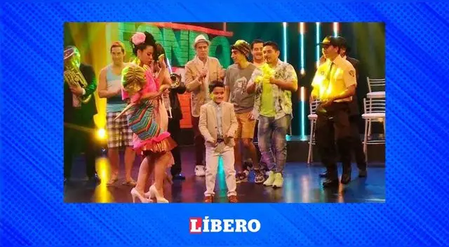 La carismática Teresita se robó las miradas de todos los asistentes con sus peculiares pasos de baile. La carismática Teresita se robó las miradas de todos los asistentes con sus peculiares pasos de baile.