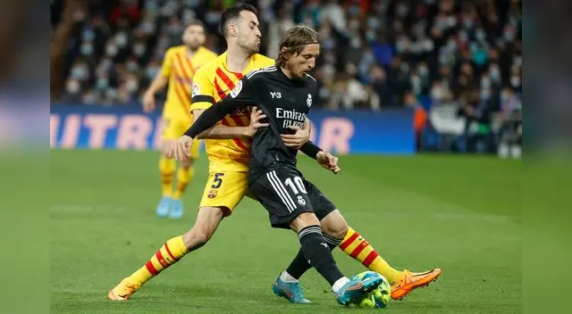 Barcelona y Real Madrid  se verán las caras el 16 de octubre. Foto: EFE