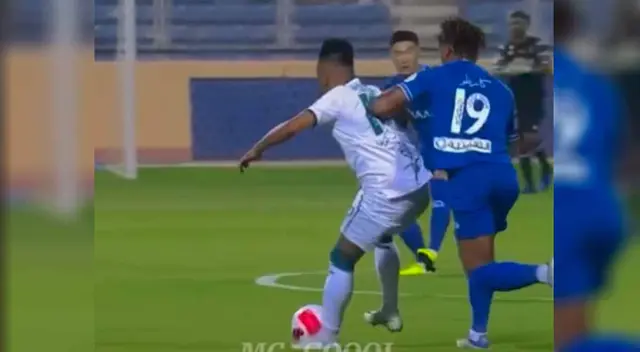 Carrillo le ganó el duelo a Cueva en la Liga de Arabia