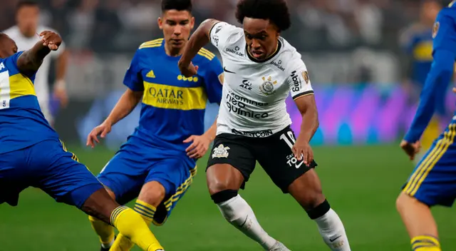 Boca empató 0-0 con Corinthians Boca empató 0-0 con Corinthians