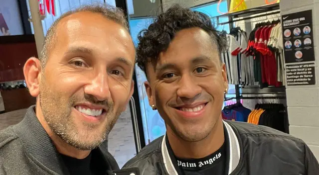 Hernán Barcos y Renato Tapia se juntaron en evento de marca deportiva Hernán Barcos y Renato Tapia se juntaron en evento de marca deportiva