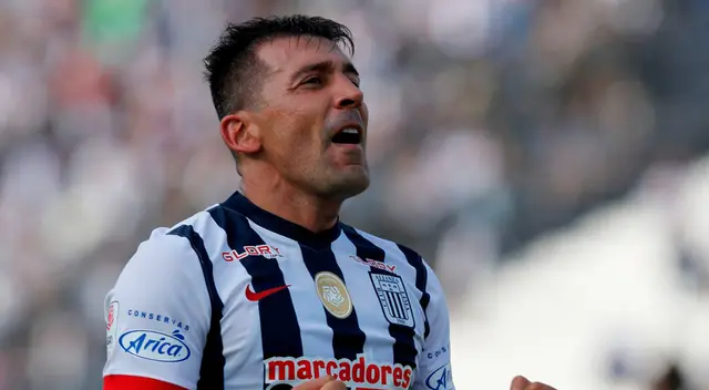 Édgar Benítez se despidió de Alianza Lima