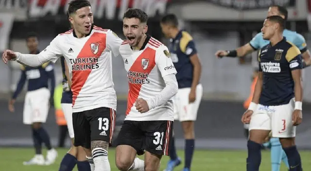 Yordy Vílchez confesó que aún sigue doliendo la goleada a manos de River Plate.