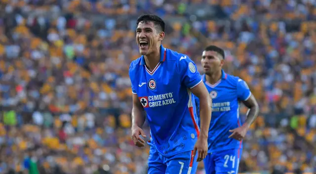 Cruz Azul venció por 3-2 a Tigres