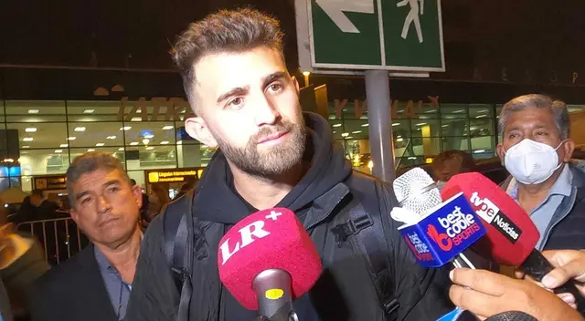 Gino Peruzzi llegó al Perú para firmar por Alianza Lima Gino Peruzzi llegó al Perú para firmar por Alianza Lima