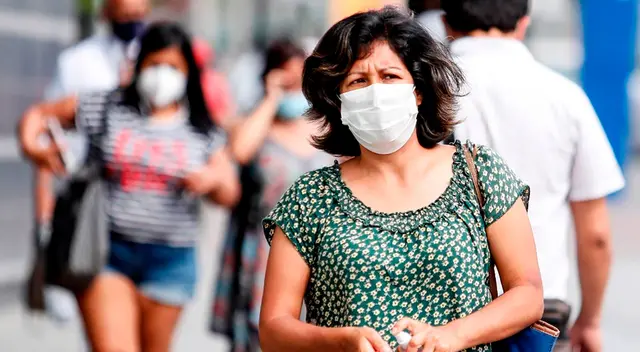 Vuelve el uso de obligatorio de mascarilla en espacios abiertos y cerrados por cuarta ola. Vuelve el uso de obligatorio de mascarilla en espacios abiertos y cerrados por cuarta ola.