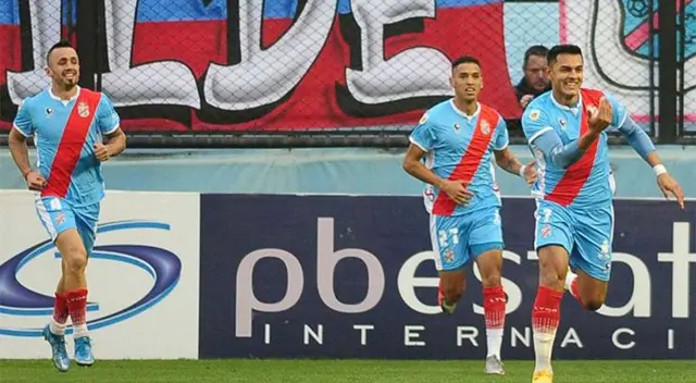 Arsenal de Sarandí venció 2-1 a Estudiantes de La Plata