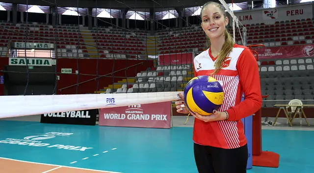 Raffaella Camet era una de las figuras de la Selección Peruana de Vóley