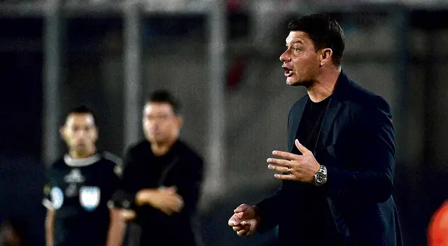 Battaglia, entrenador de Boca Juniors Battaglia, entrenador de Boca Juniors