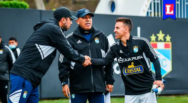La postales de la fecha fueron compartidas por Sporting Cristal, mostrando a Diego Buonanotte con la indumentaria rimense.