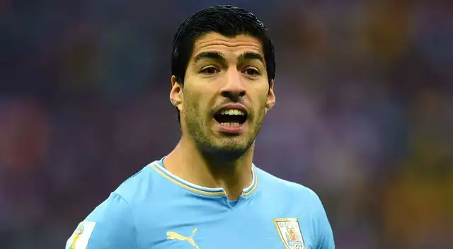 Exdelantero de Sporting Cristal se contactó con Luis Suárez y lo quiere como fichaje