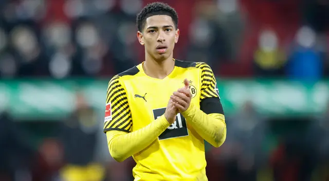 Jude Bellingham con camiseta del Borussia Dortmund