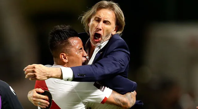 <strong>Gareca y Cueva, una icónica imagen</strong>. <strong>Gareca y Cueva, una icónica imagen</strong>.