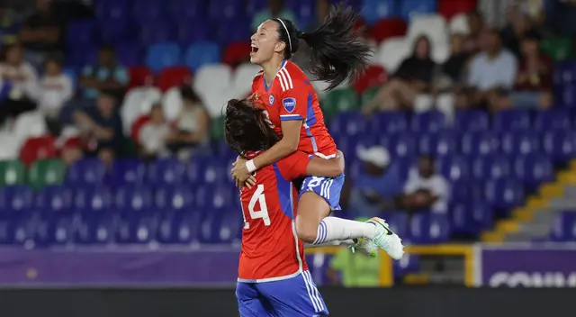 Chile ganó 2-1 a Ecuador por la Copa América Femenina Chile ganó 2-1 a Ecuador por la Copa América Femenina