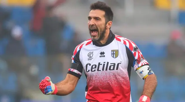 Gianluigi Buffon quiere jugar hasta los 55 años