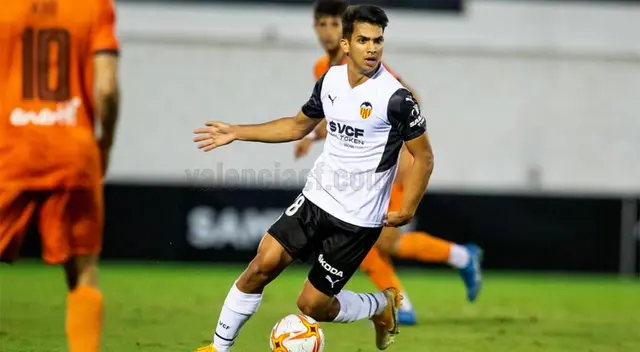 Alessandro Burlamaqui dejaría Valencia Mestalla