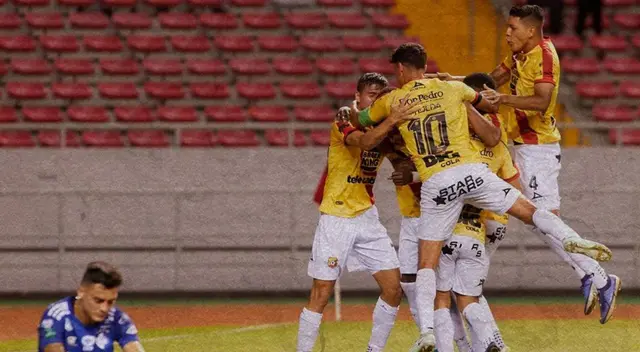 Herediano campeón de la Supercopa tras ganar a Cartaginés Herediano campeón de la Supercopa tras ganar a Cartaginés