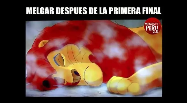 Los hinchas 'rojinegros' lamentando el partido de hoy Los hinchas 'rojinegros' lamentando el partido de hoy