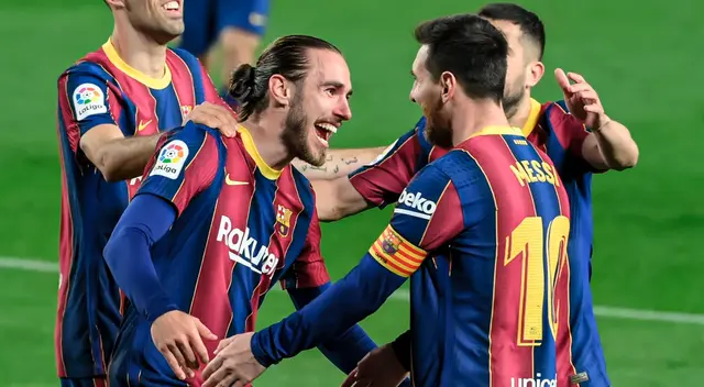 Jugó al lado de Messi y ahora podría fichar por el equipo de Renato Tapia