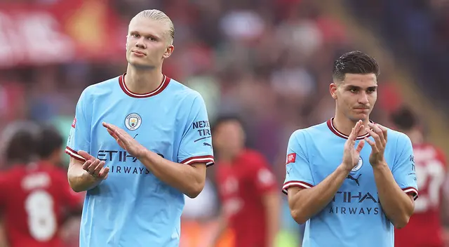 Erling Haaland y Julián Álvarez lamentan derrota de Manchester City Erling Haaland y Julián Álvarez lamentan derrota de Manchester City