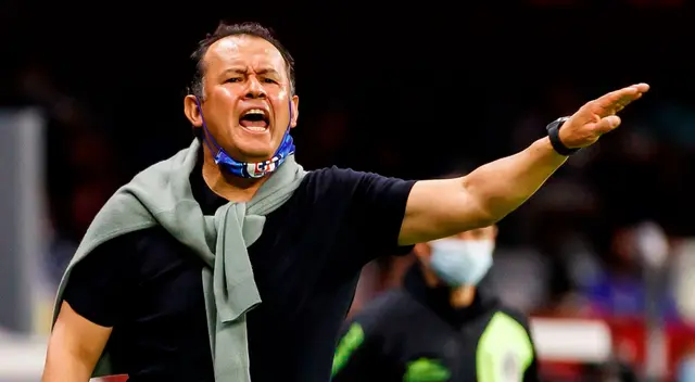 Juan Reynoso, DT de 52 años Juan Reynoso, DT de 52 años