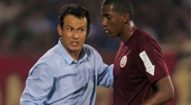  <em>Joyce Conde con Juan Reynoso en la temporada 2010 con Universitario de Deportes.</em>   