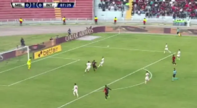 Bernardo Cuesta estuvo cerca de abrir el marcador de la UNSA