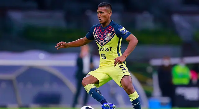 Pedro Aquino con el América de México. Pedro Aquino con el América de México.