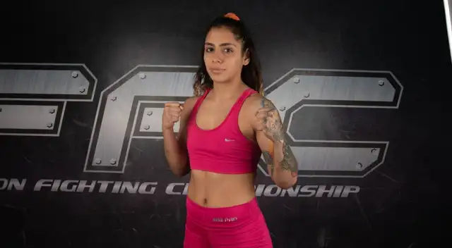 Peleadora peruana Paula Luna lista para enfrentar a campeona Ana Martínez