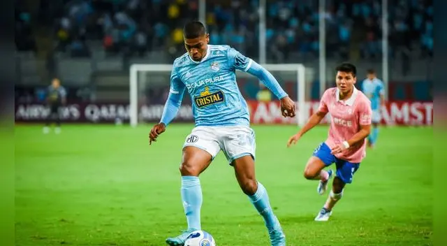 Percy Liza buscará un renacer en Sporting Cristal. Foto: Sporting Cristal.