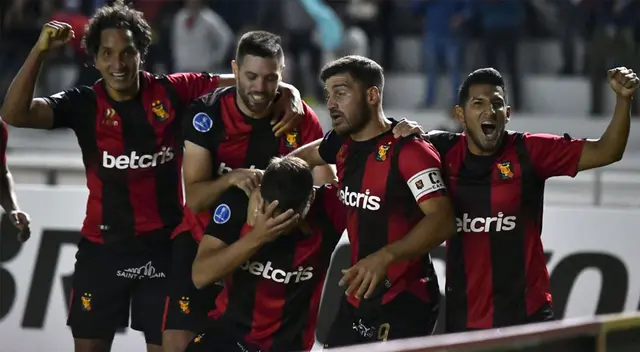 Bernando Cuesta liderará el ataque de Melgar ante Internacional. Bernando Cuesta liderará el ataque de Melgar ante Internacional.