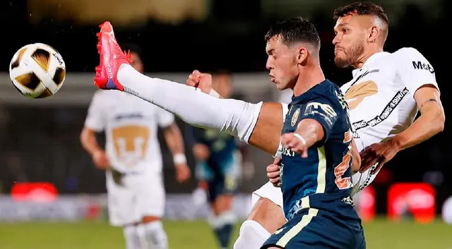 Pumas y América chocan en el Estadio Olímpico Universitario.